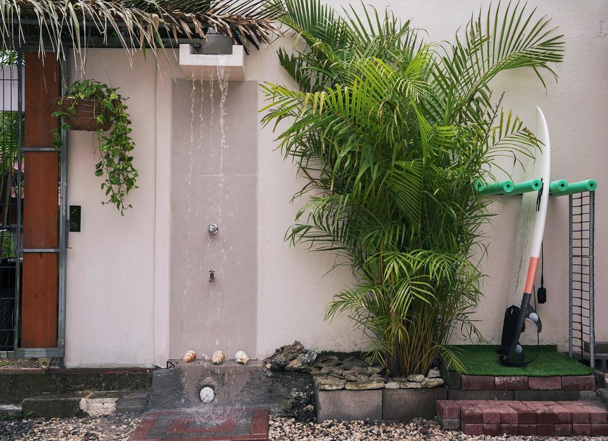 Apartamentos Y Studios Brisas Del Mar Santa Teresa Playa Santa Teresa  Ngoại thất bức ảnh