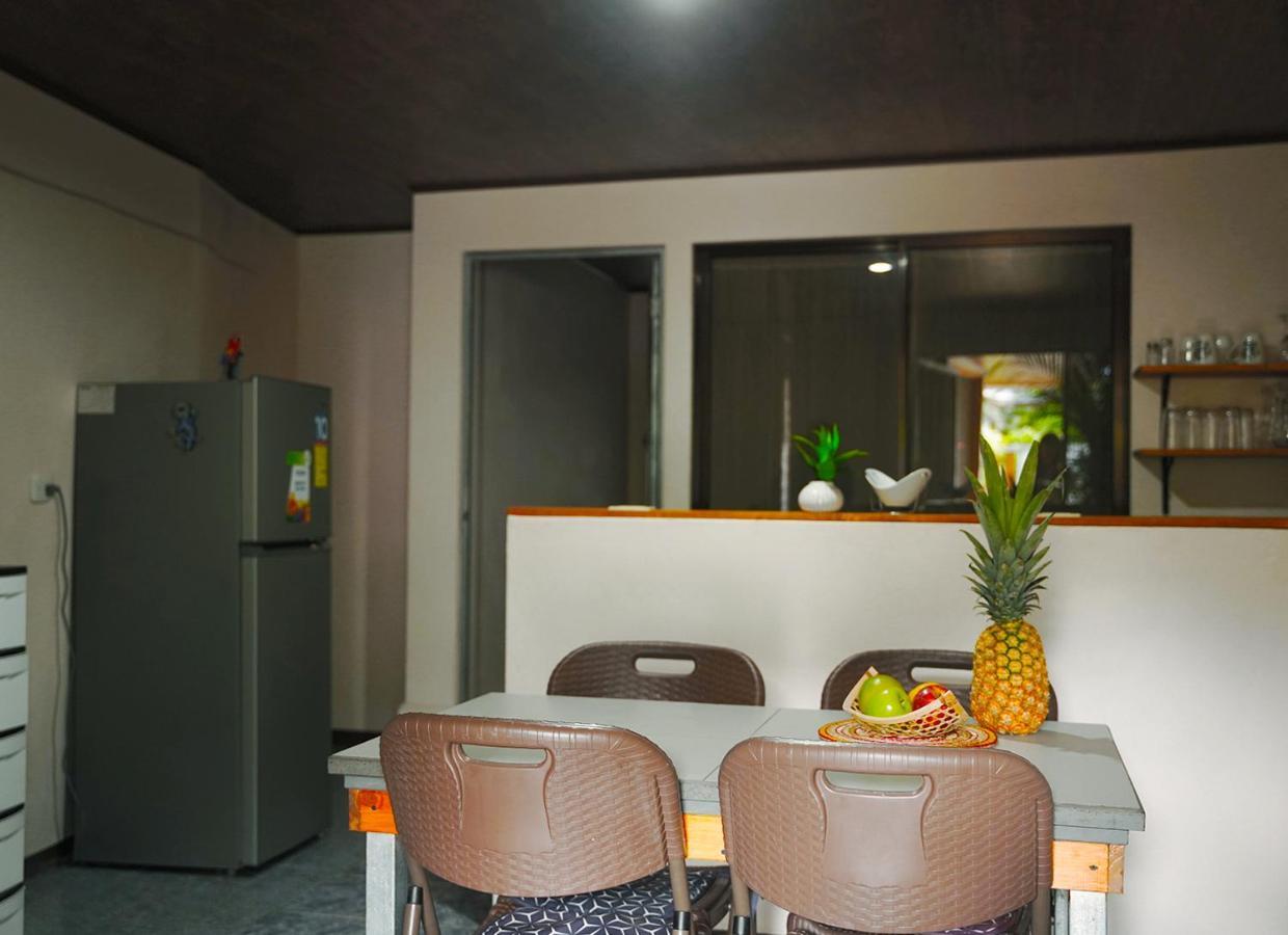 Apartamentos Y Studios Brisas Del Mar Santa Teresa Playa Santa Teresa  Ngoại thất bức ảnh