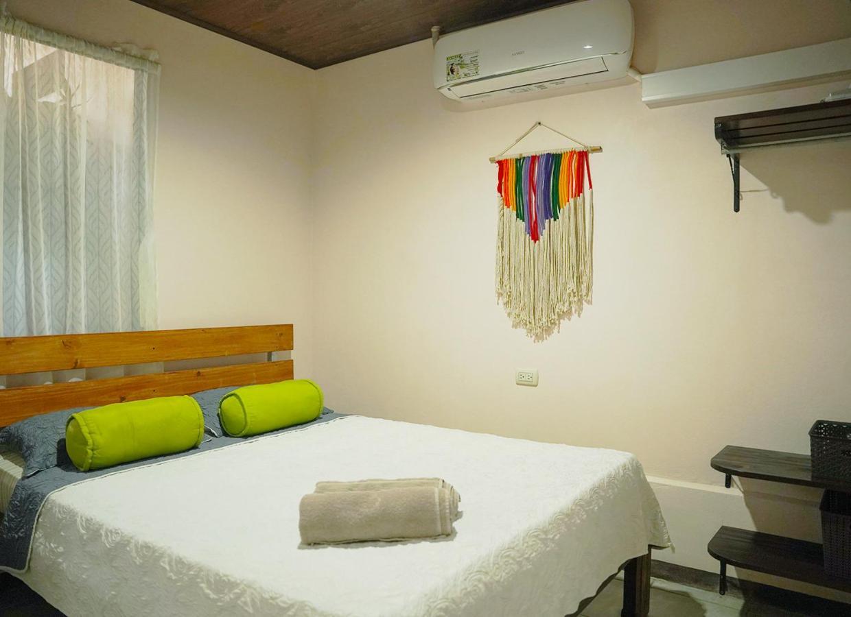 Apartamentos Y Studios Brisas Del Mar Santa Teresa Playa Santa Teresa  Ngoại thất bức ảnh