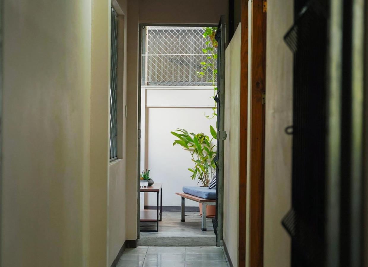Apartamentos Y Studios Brisas Del Mar Santa Teresa Playa Santa Teresa  Ngoại thất bức ảnh